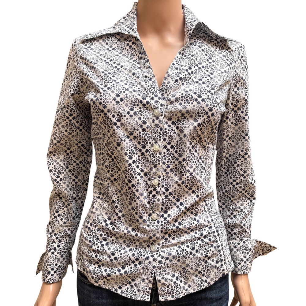 Ben Sherman Women's Black and White Floral  Cotton Button-Up Shirt Small